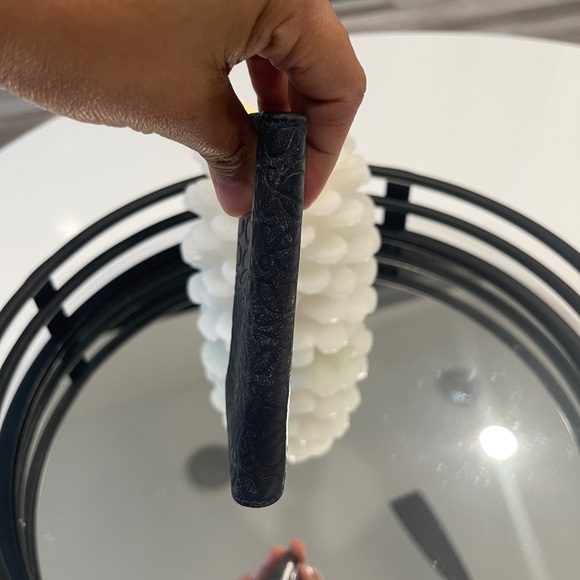 Vintage Loewe Key Wallet - Picture 7 of 15